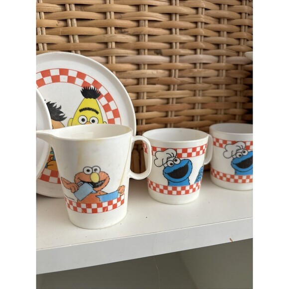 Vintage Chilton Globe Inc Muppets Sesame Street Play Dishes Tea Set 6 Piece Set - Picture 4 of 7